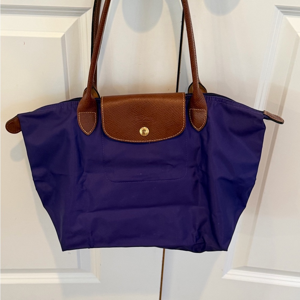 Longchamp Elegant Purple Tote Bag with Brown Accents